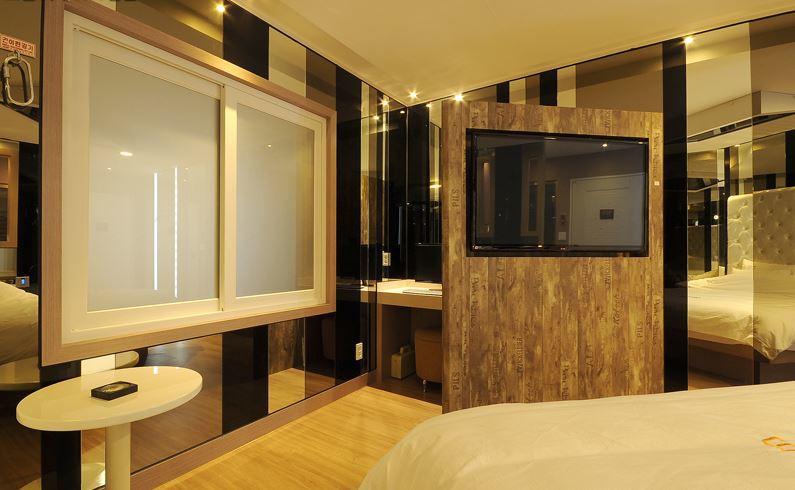 Songjeong Hotel 369 Busan Esterno foto