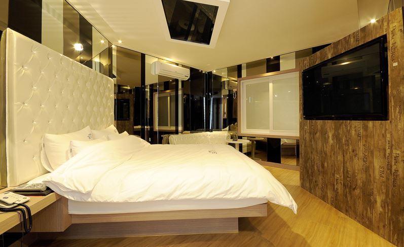Songjeong Hotel 369 Busan Esterno foto
