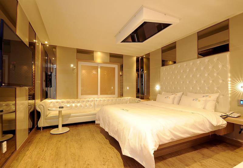 Songjeong Hotel 369 Busan Esterno foto